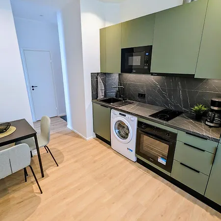 Getaway In The Centre 派尔努